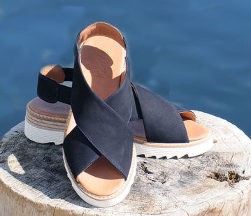 Zinza - Sandal med strikk på siden i navy nubuk skinn